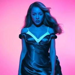 FanTina Tina Karol